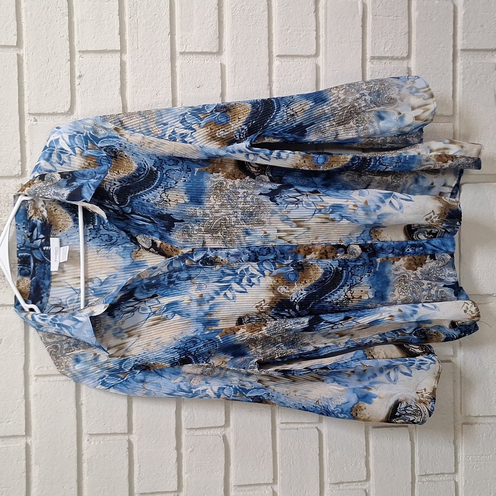 Dressbarn Blue and Brown Pattern Button Down Boho Vibes Shirt. Size 3X NWOT